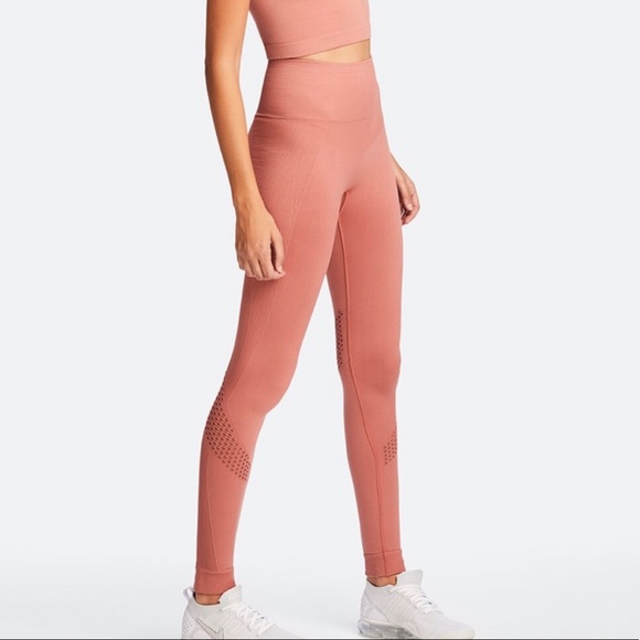 Alala Essential Seamless Leggings/Tights in pink S - Picture 1 of 8